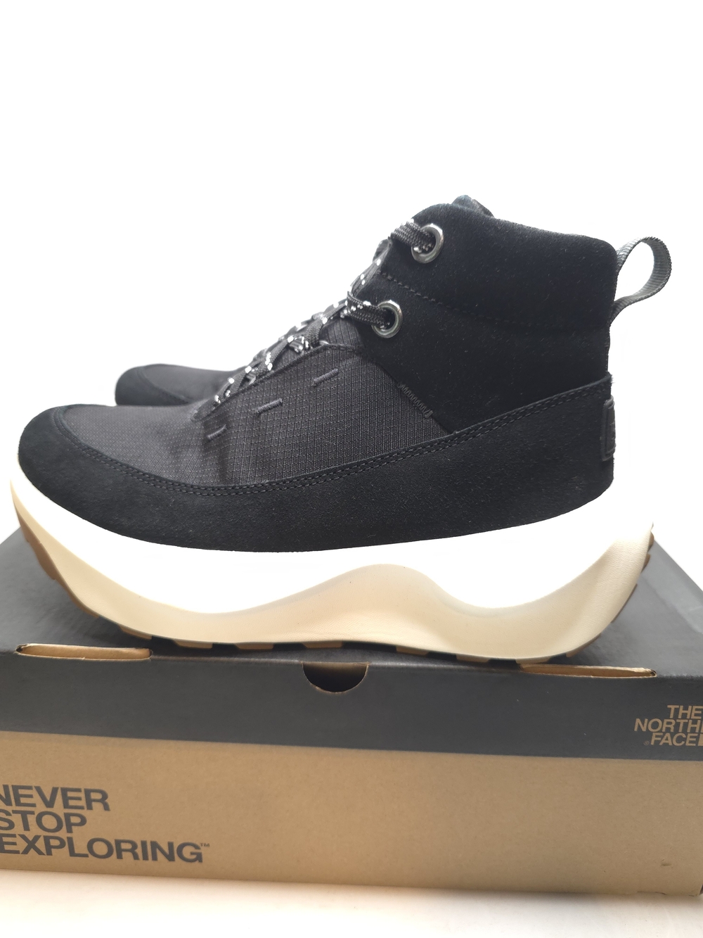 The North Face Women’s Halseigh Hiker Boots TNF Black Size 8.5
